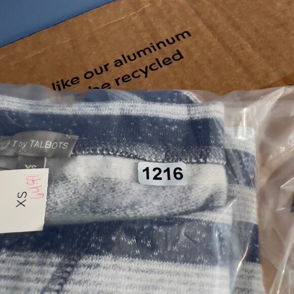 T by Talbots Sweater Womans Extra Small XS Boat Neck Blue Grey "Textured" Stripe - Picture 13 of 13